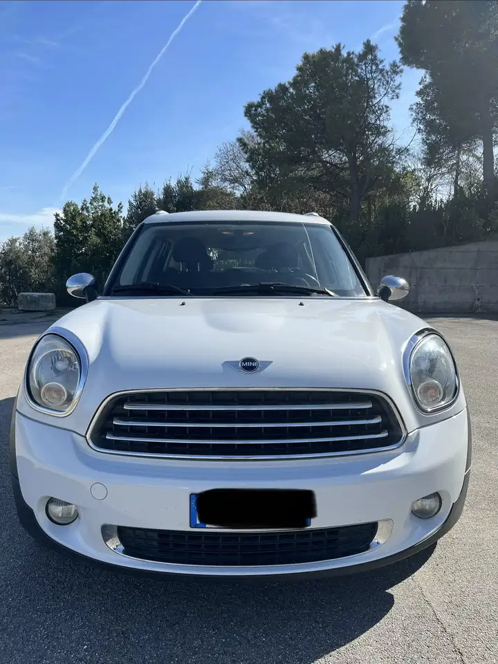 MINI One D Countryman