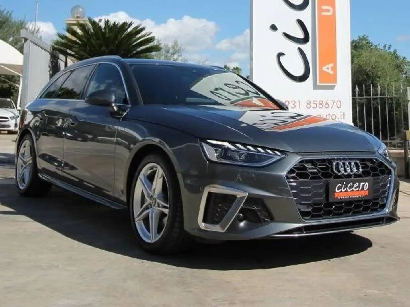Audi A4 Avant 40 tdi S line edition quattro 204cv s-tronic Gris - 1