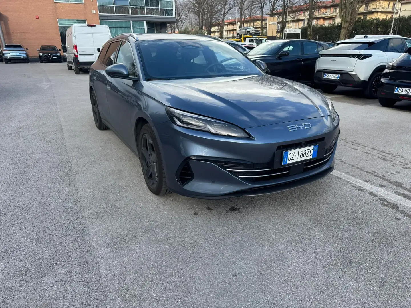 BYD Seal U touring 1.5 phev comfort lite Blau - 2