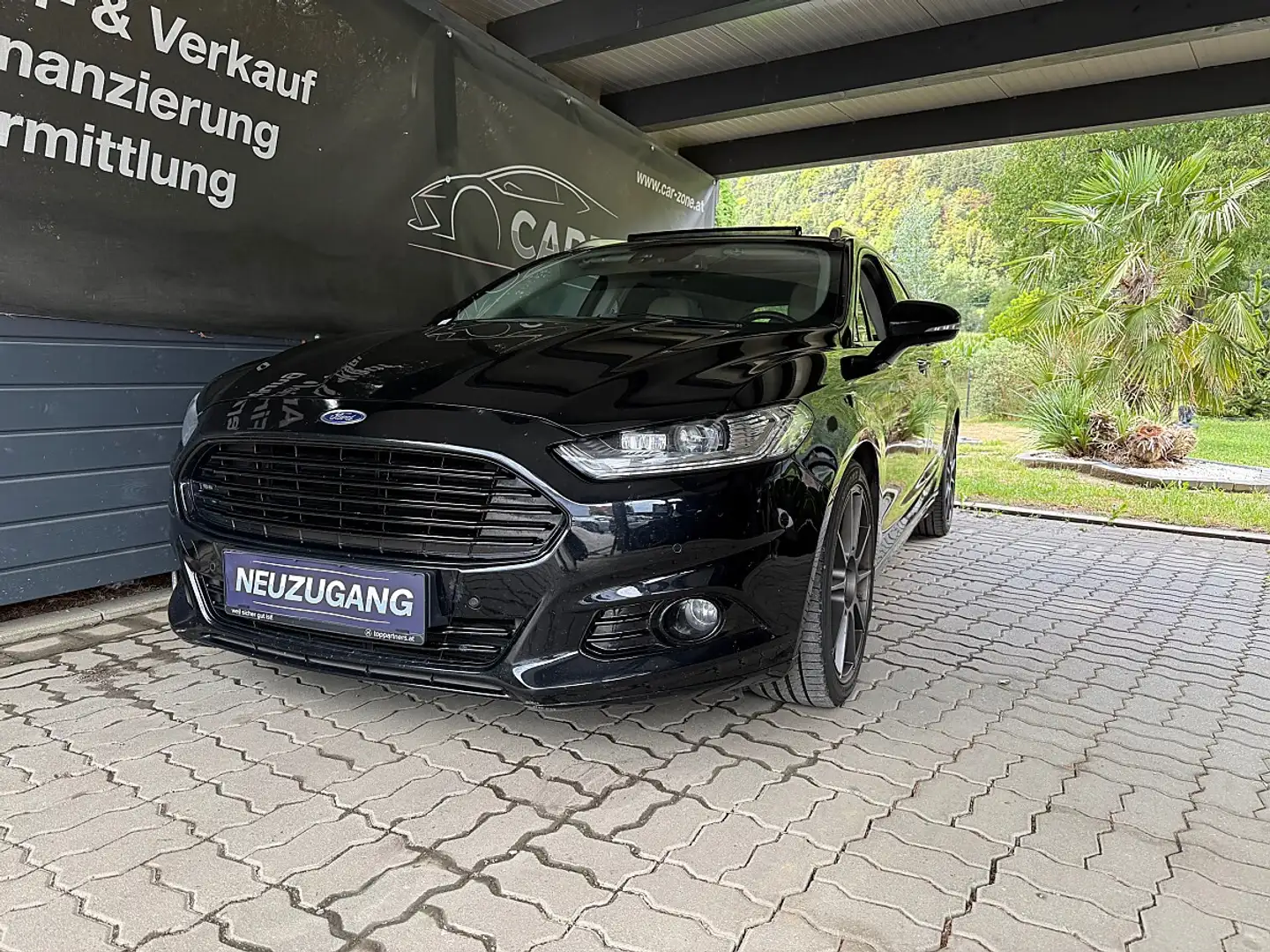 Ford Mondeo Traveller Titanium 2,0 TDCi *Panorama*Keyless*L... Schwarz - 1