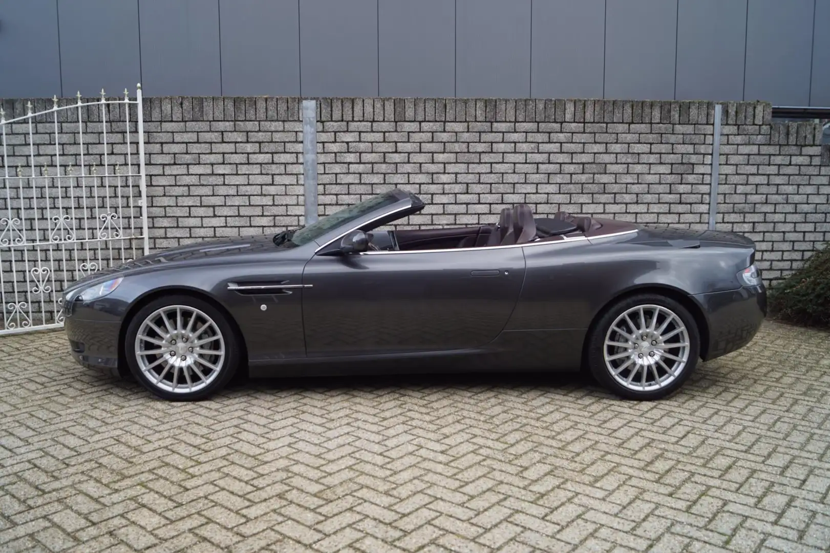 Aston Martin DB9 Volante 5.9 V12 Touchtronic Leder Navi Xenon Stoel Gris - 2