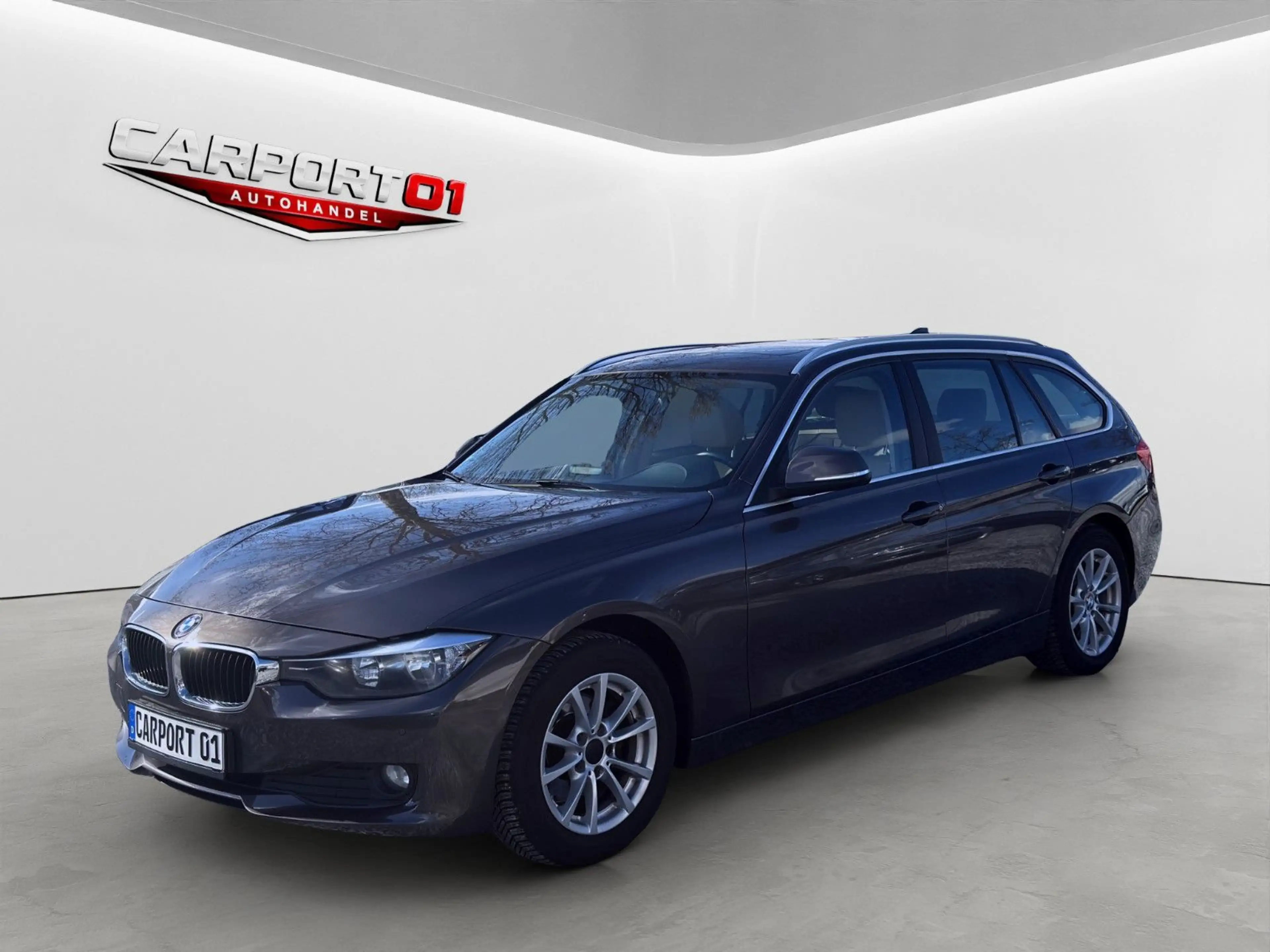 BMW 316 d 3 Touring/1. Hand/Pano/Navi/Scheckheft/ — photo 3