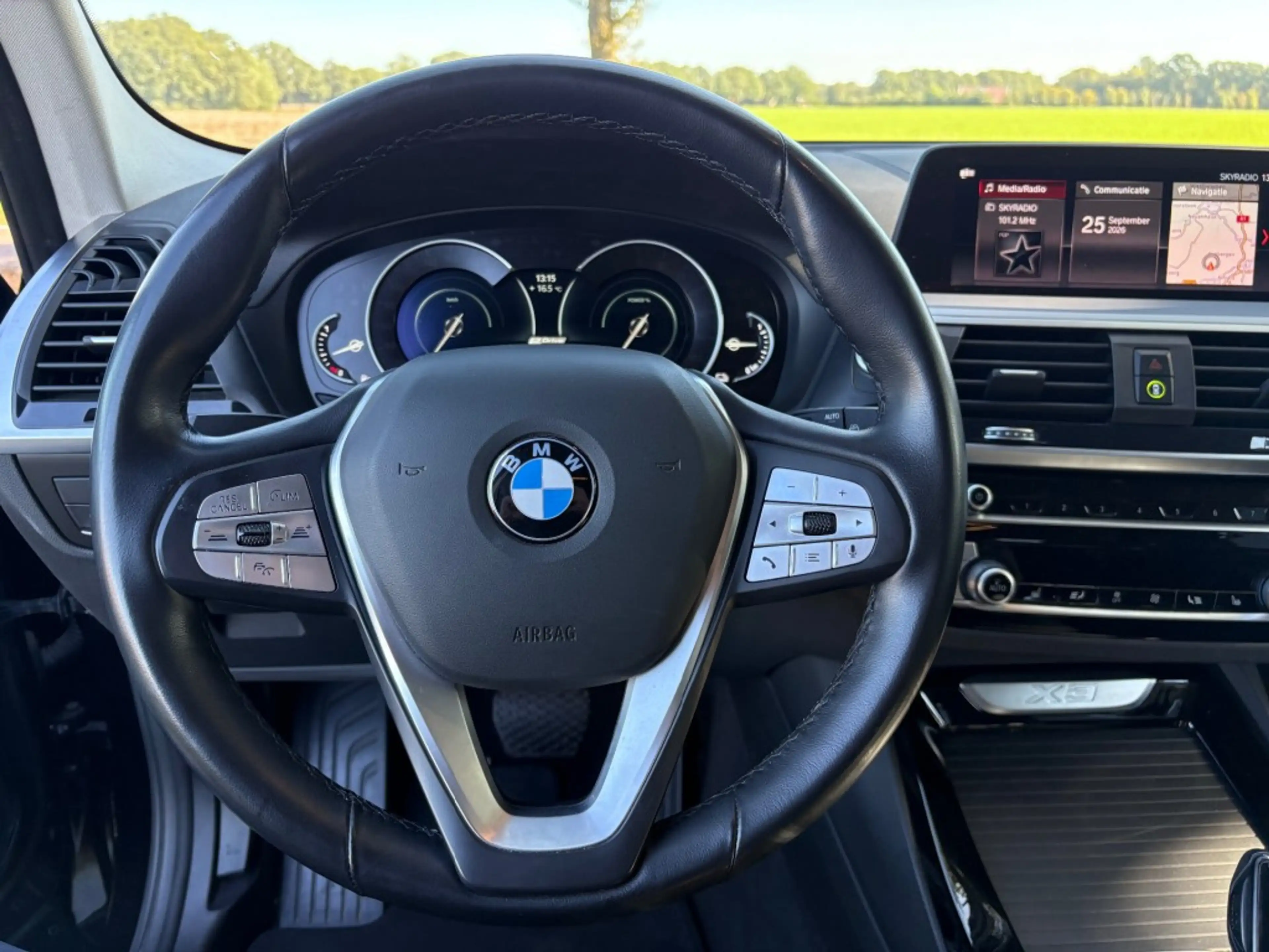 BMW X3 Xdrive30e Business / CAMERA 360 / NETTE STAAT — photo 9