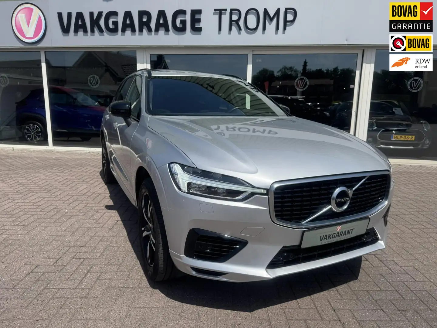 Volvo XC60 2.0 T8 Twin Engine AWD R-Design Argent - 1
