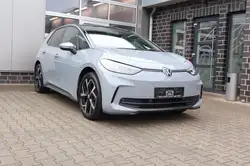 Volkswagen ID.3 Pro 150 kW Move AHK/Kamera/Allwetterreifen
