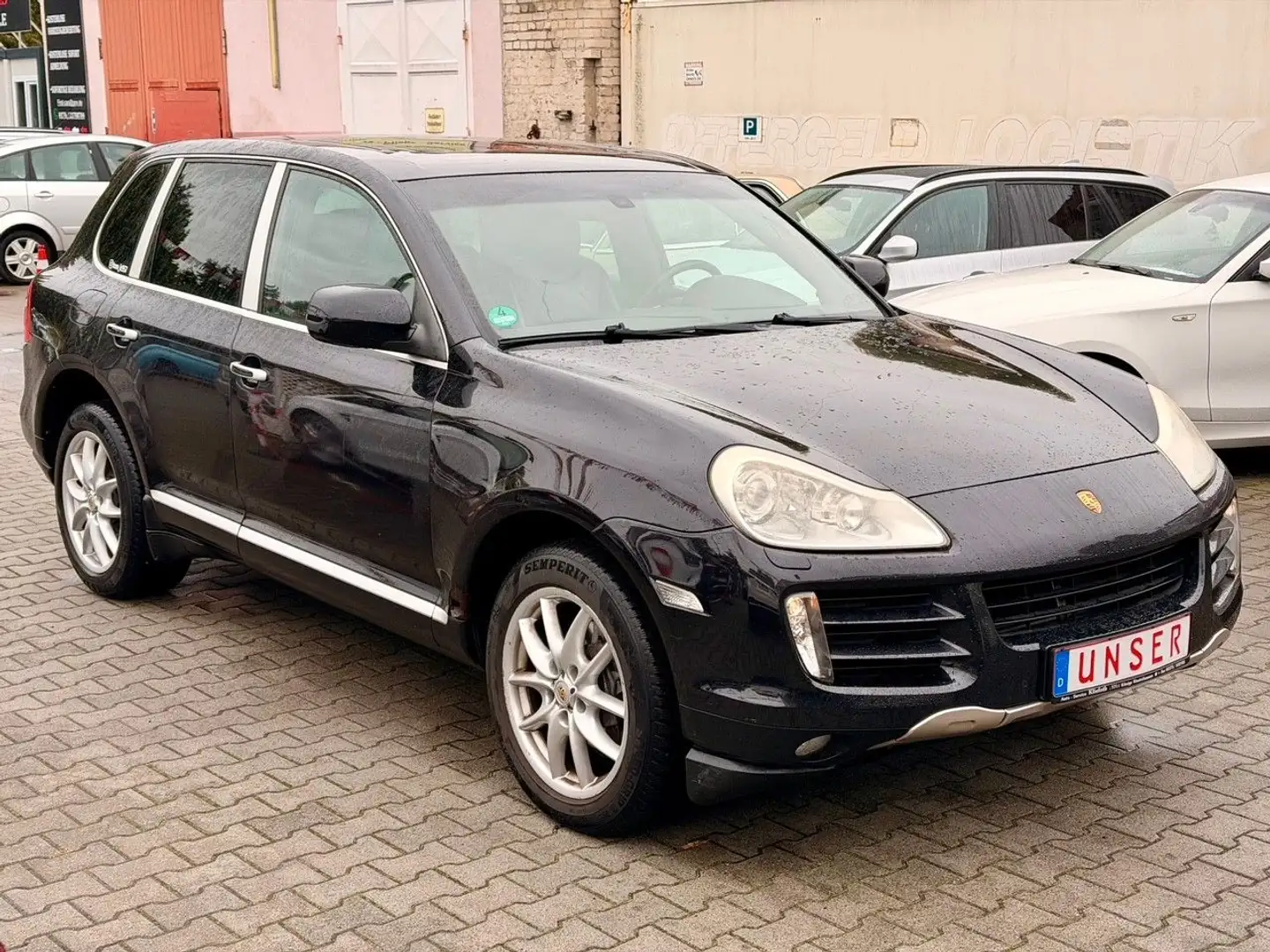 Porsche Cayenne Basis-AUTO-KLIMA-SHZG-GLASDACH-AHK- Noir - 2