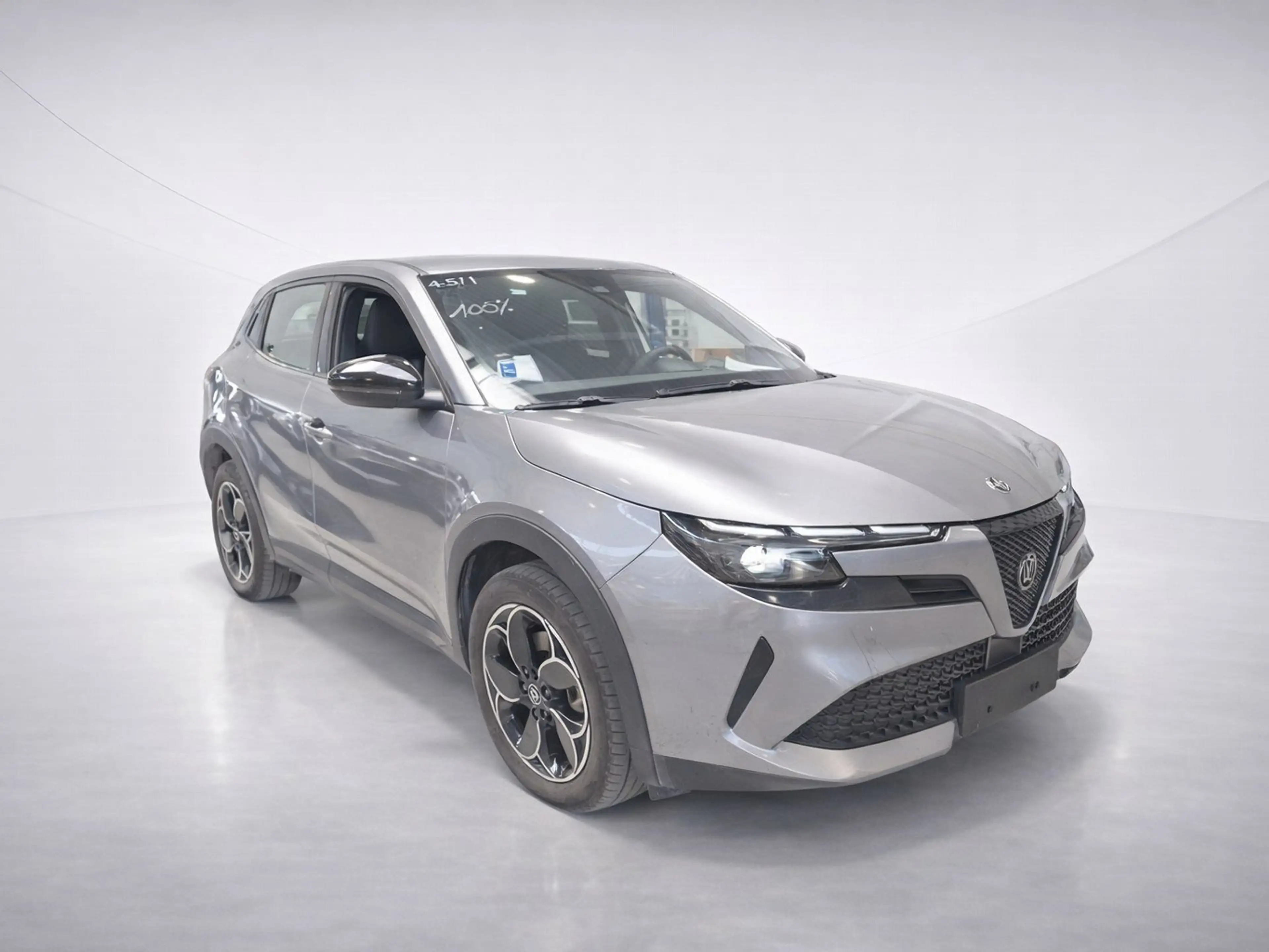 Alfa Romeo Junior Elettrica 54 kWh ACC/LED/PDC/Carplay — photo 3