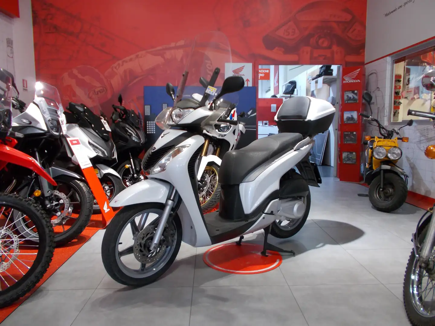 Honda SH 150i Bianco - 2