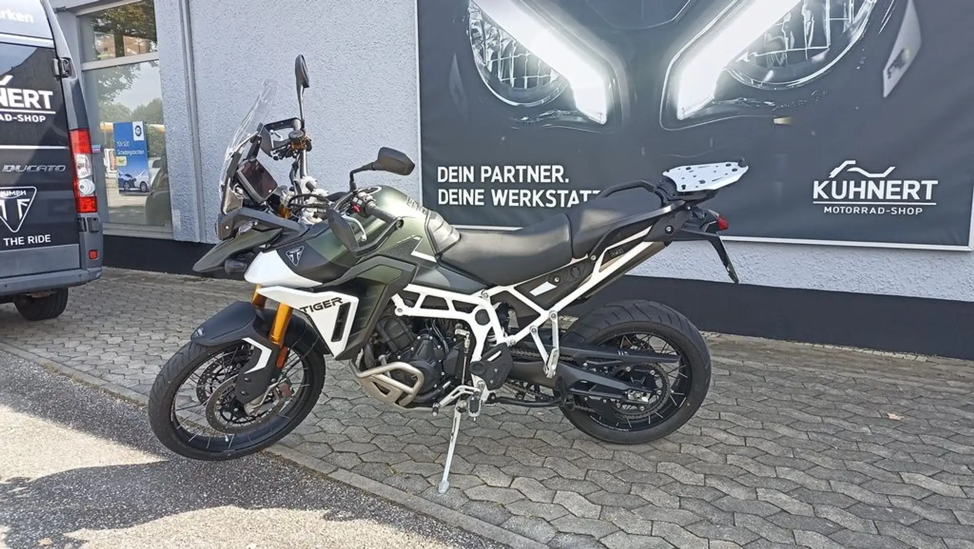 Triumph Tiger 900 RALLY PRO KUNDENVORTEIL 900€ Fekete - 2