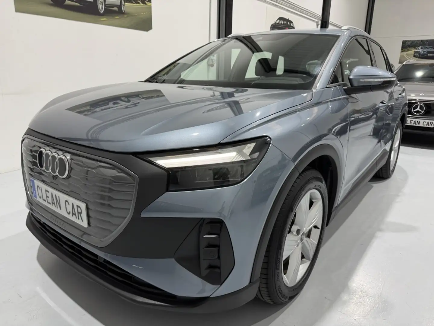 Audi Q4 e-tron 40 82KWh Azul - 1