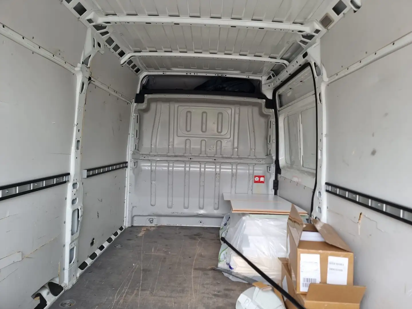 Peugeot Boxer Boxer HDi 335 L3H2 Premium Weiß - 2