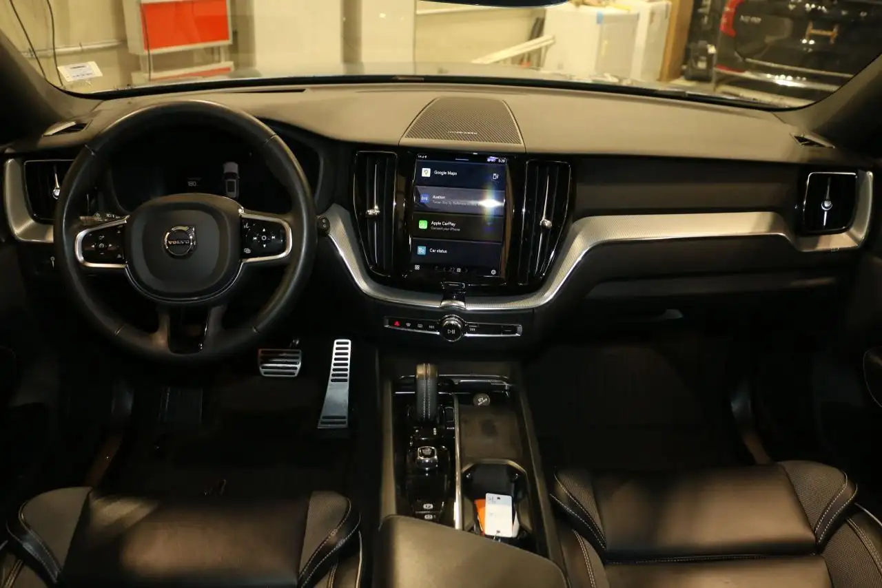 Volvo XC60 снимка Volvo XC60