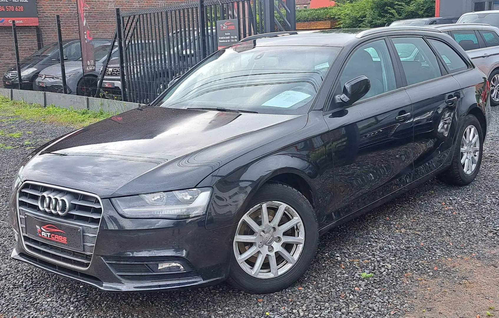 Audi A4 Avant 2.0 TDi Multitronic Schwarz - 1