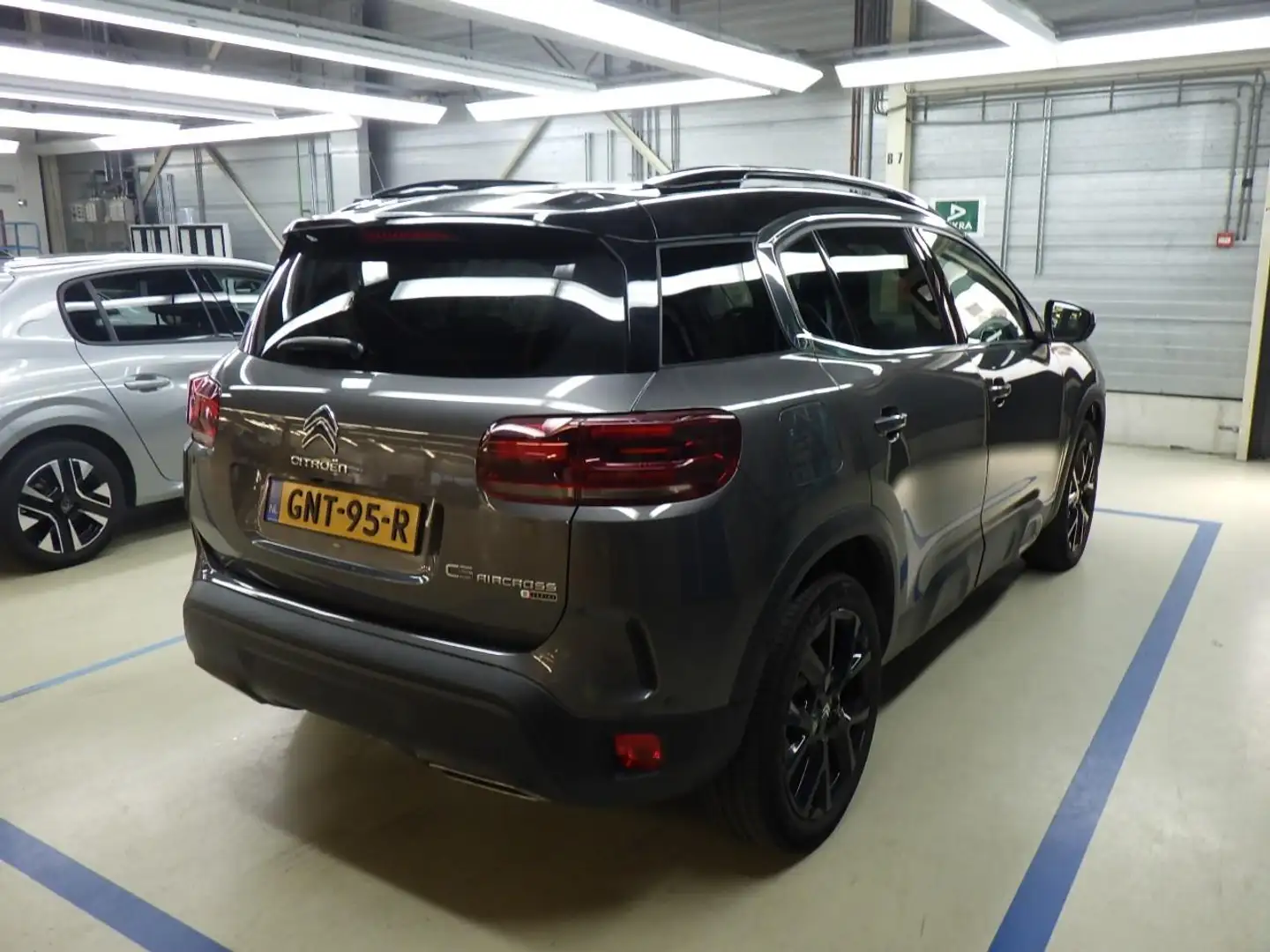 Citroen C5 Aircross 1.2 Hybrid ë-Series DEMO VOORDEEL | LED | COMFORT Grau - 2