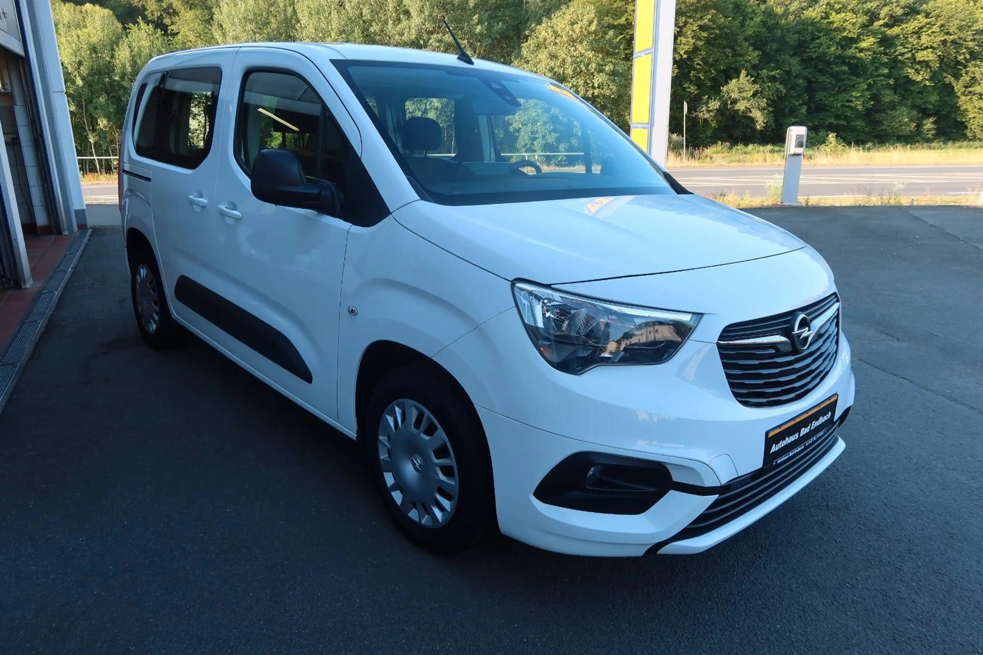 Opel Combo Life E Edition — photo 3