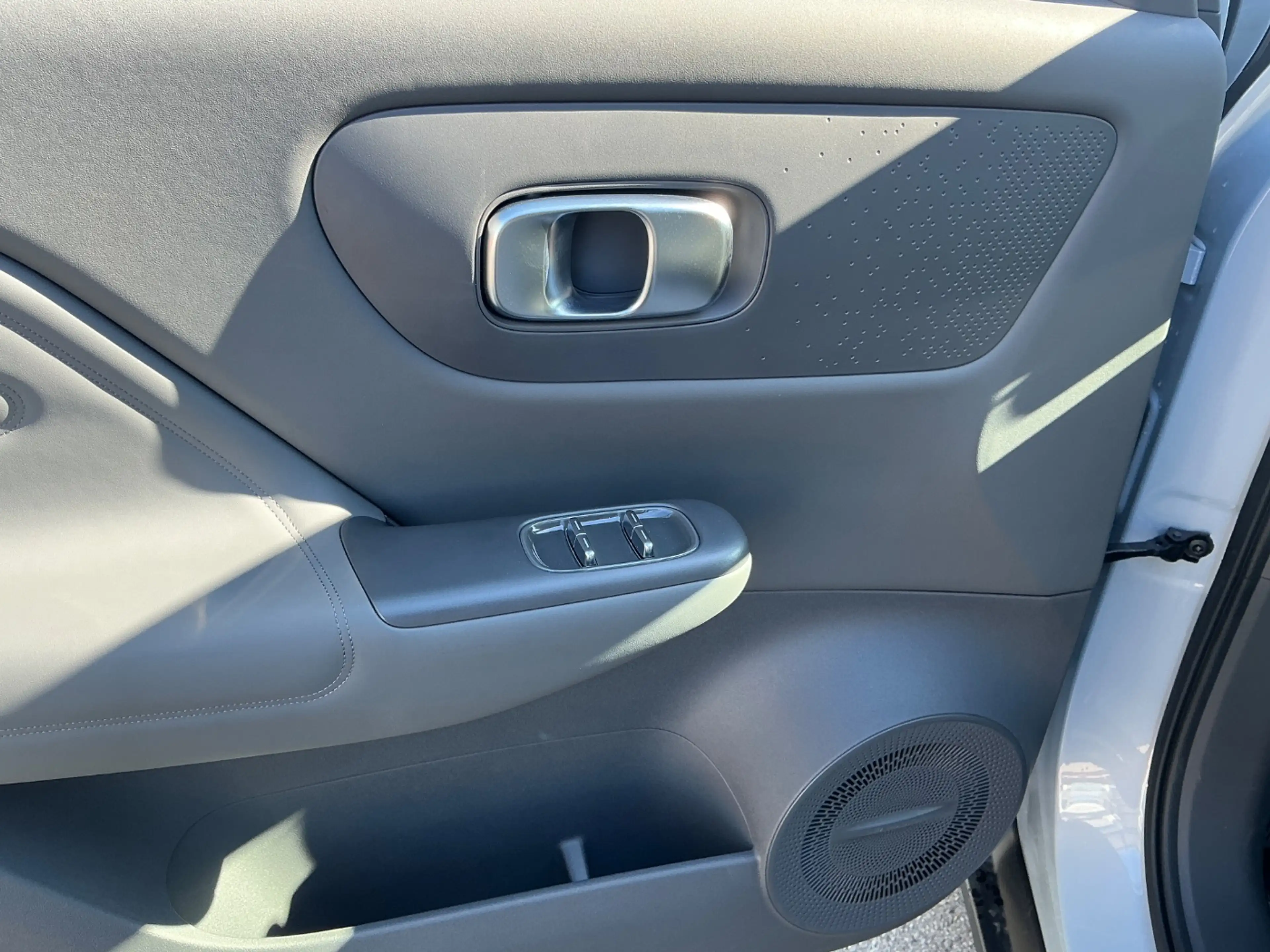 Leapmotor B10 BEV Design Pro Max ACC+LED+Navi+Pano+SD — photo 11