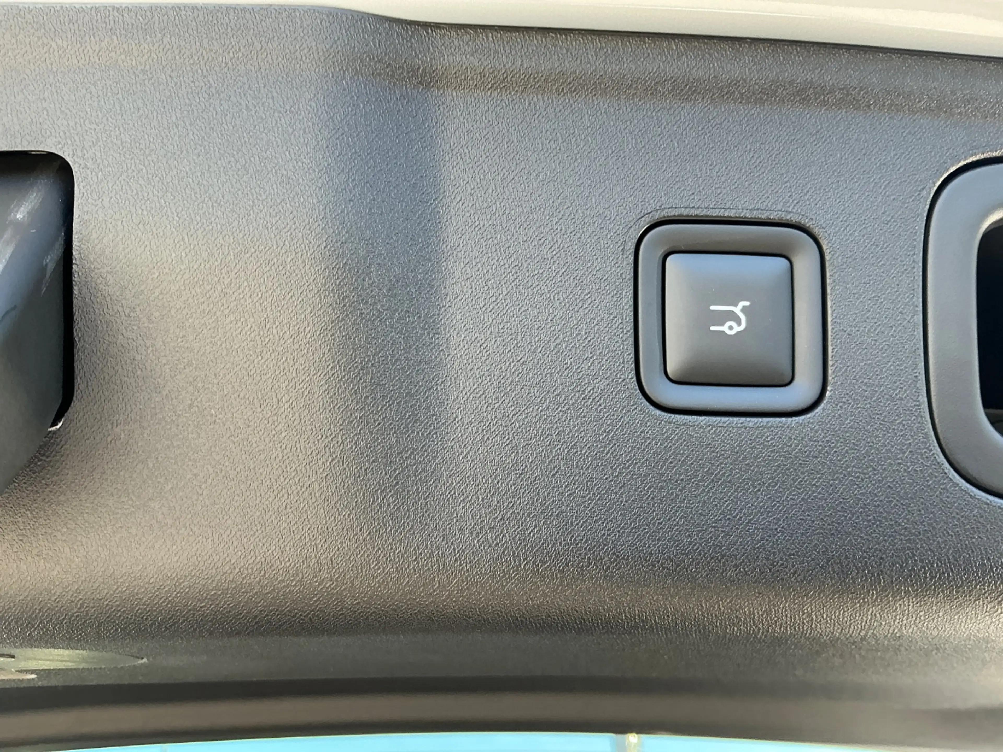 Leapmotor B10 BEV Design Pro Max ACC+LED+Navi+Pano+SD — photo 15