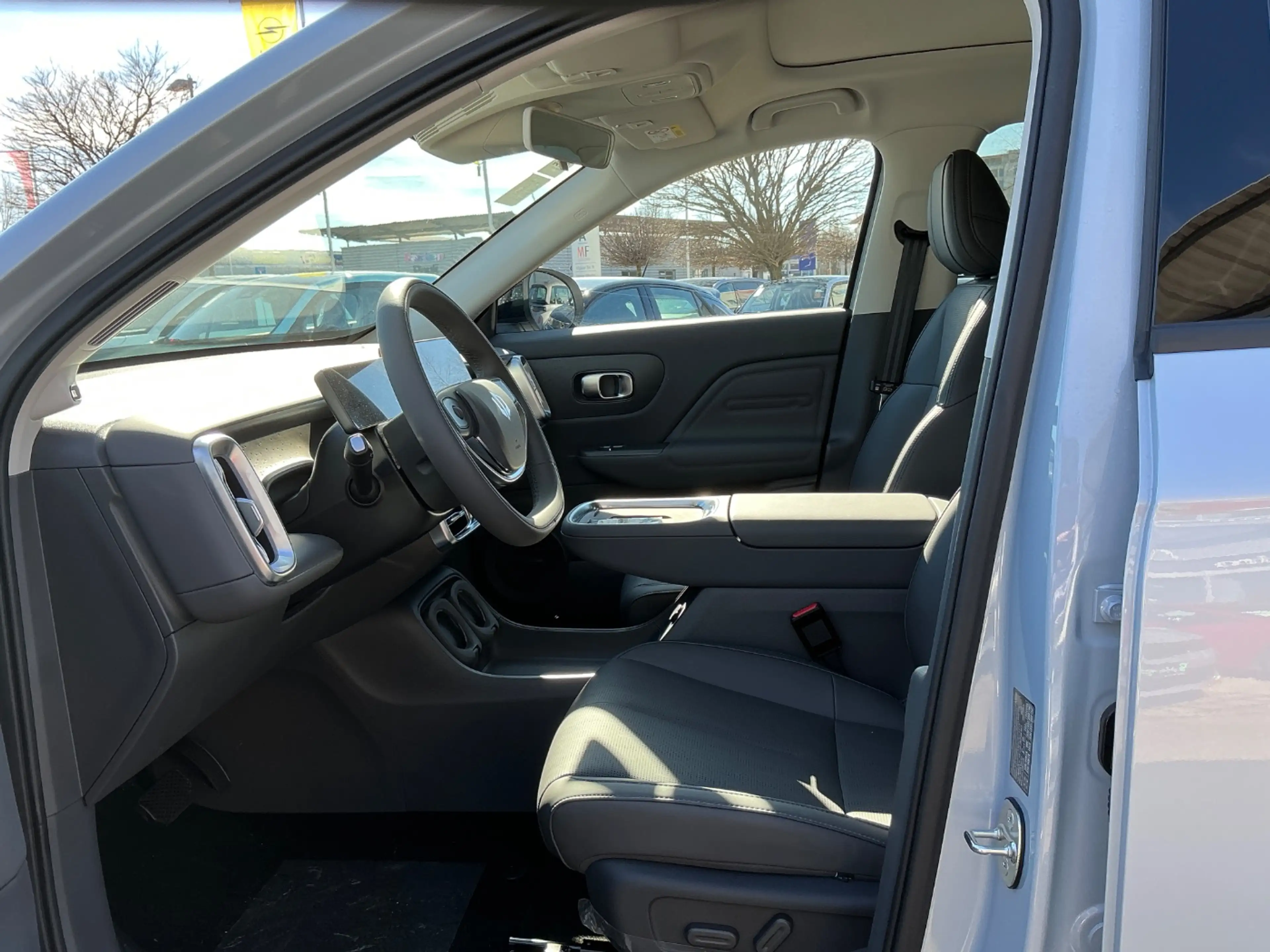 Leapmotor B10 BEV Design Pro Max ACC+LED+Navi+Pano+SD — photo 12