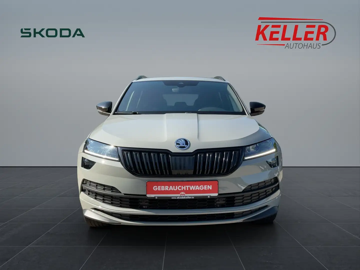 Skoda Karoq KAROQ SPORTLINE 1,5l TSI ACT110 kW 7-Gang-DSG Grau - 2