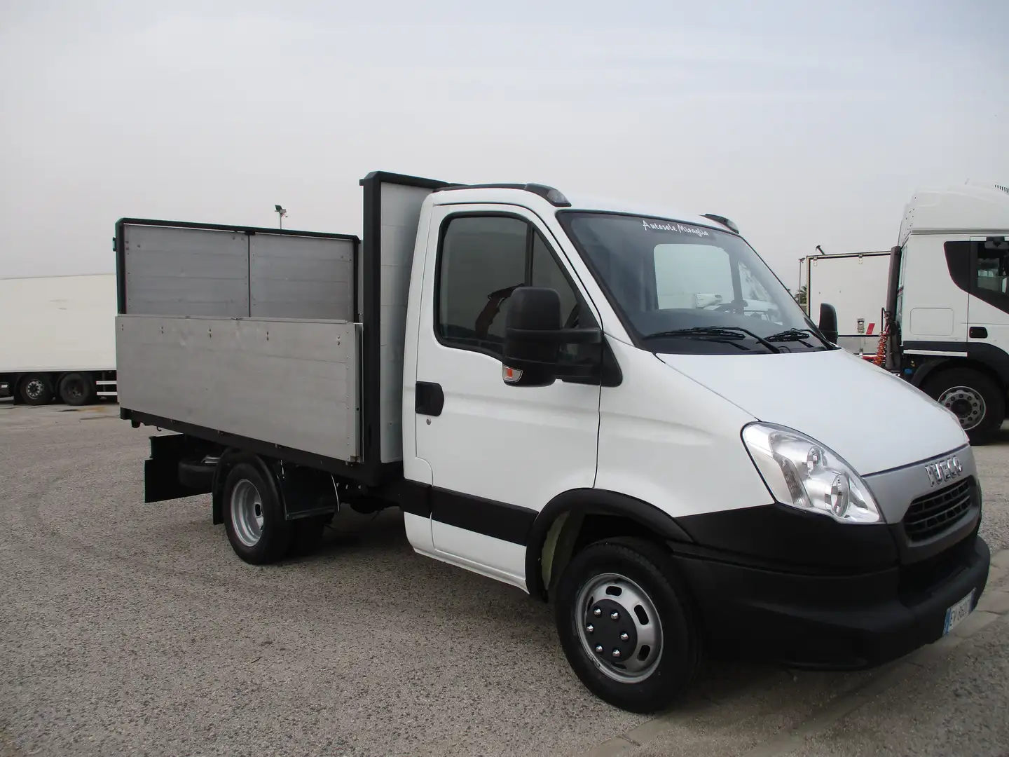 Iveco Daily 35 C 11 2.3 110CV E5 CASSONE 3.35M MOTORE 150000KM Blanc - 1