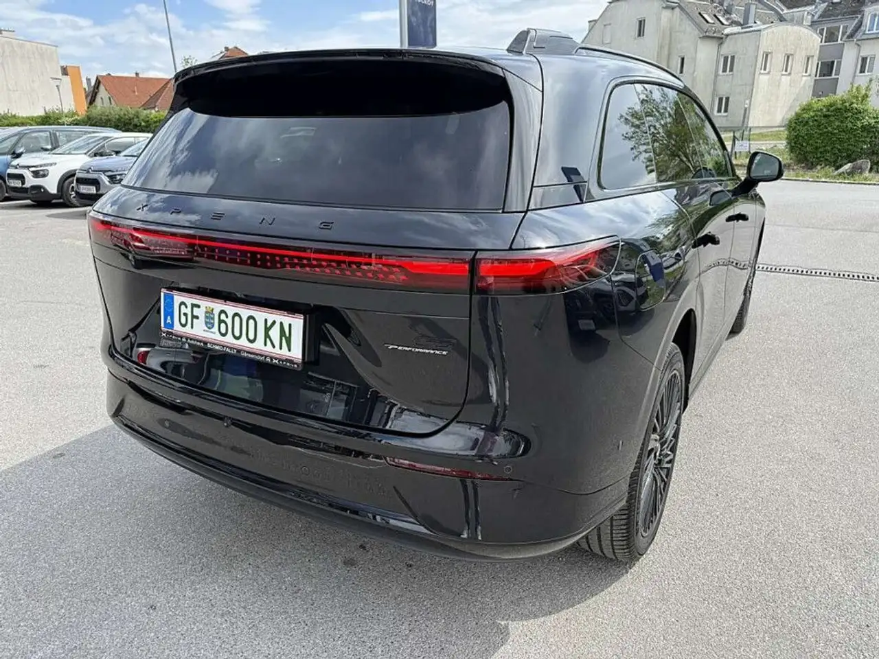 XPENG G9
