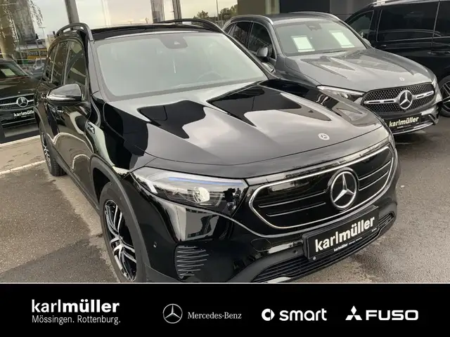 Mercedes-Benz EQB 300