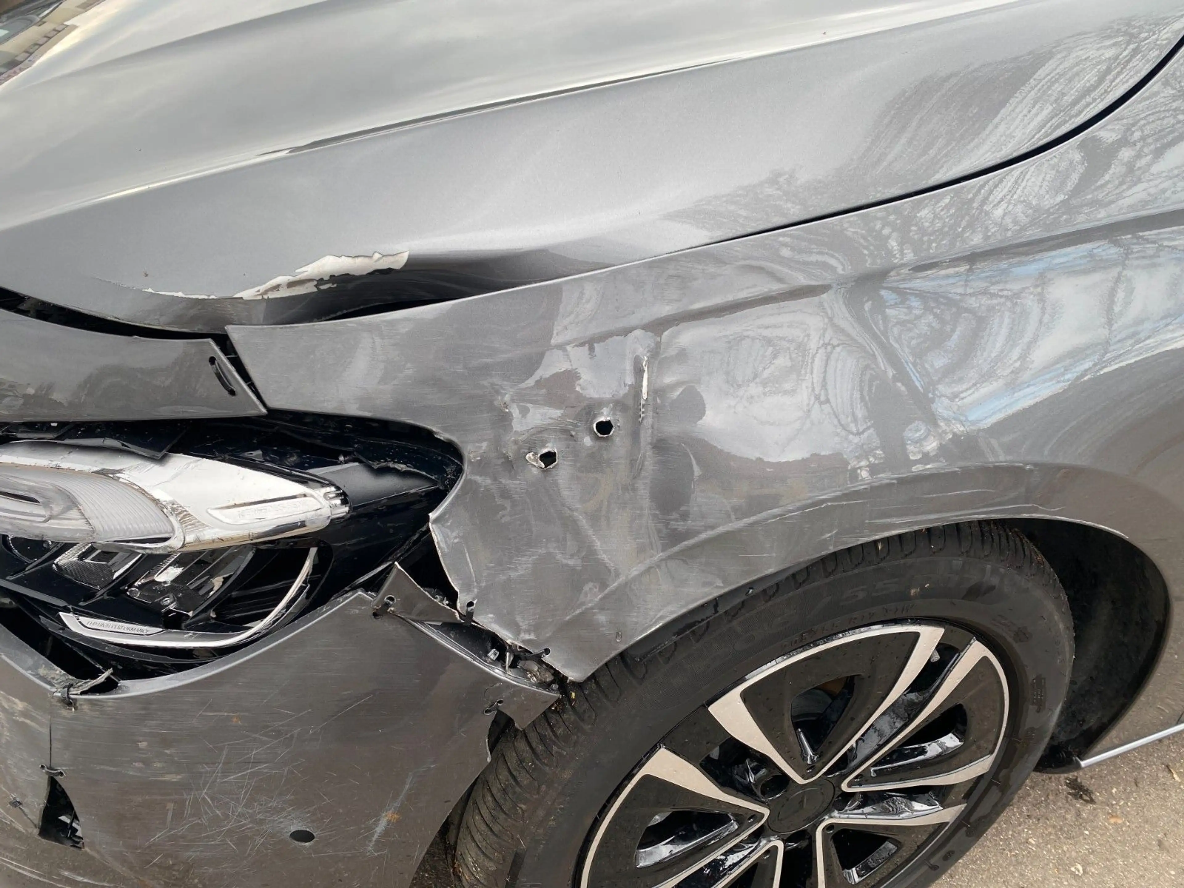 Mercedes-Benz B 220 d  Progressive Advance/AHK/LED/Kamera/Spur — photo 11