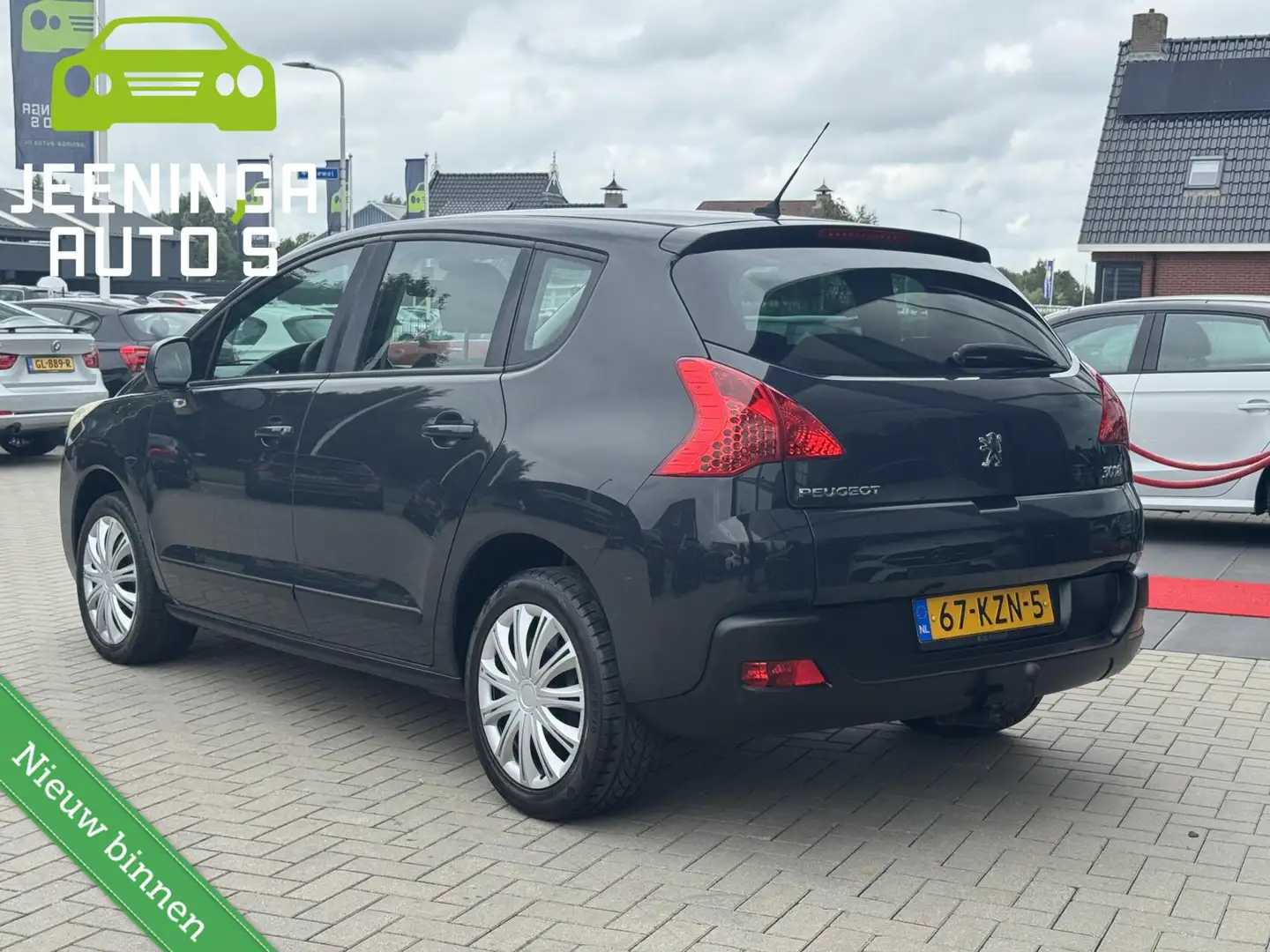 Peugeot 3008 1.6 VTi SR | Airco | Trekhaak Grijs - 2