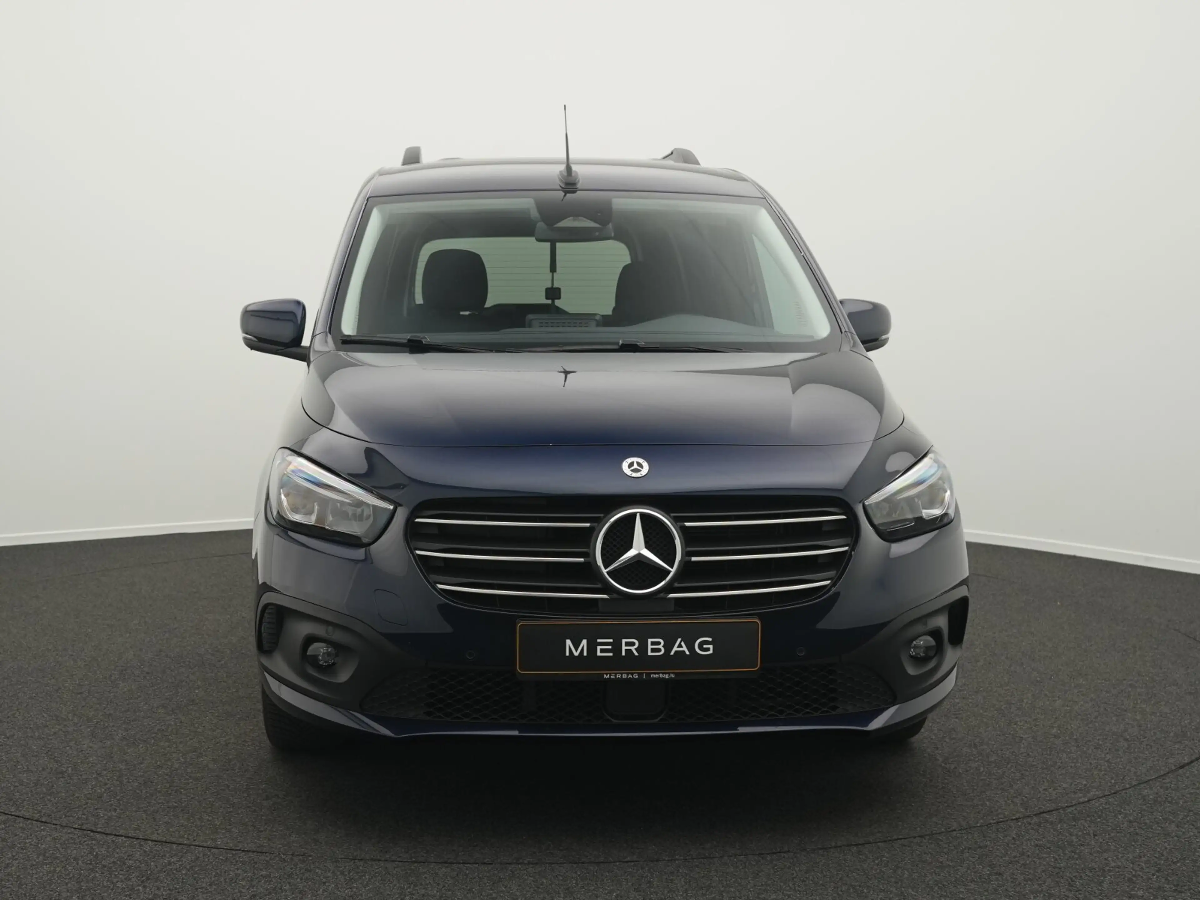 Mercedes-Benz T-Class T 180 Progressive standard  Edition/Sondermodell — photo 2