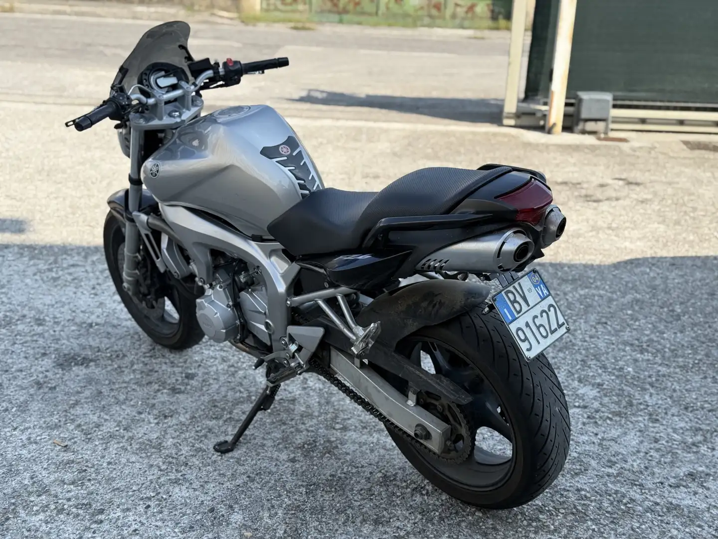 Yamaha FZ 6 yamaha fz6 - 2