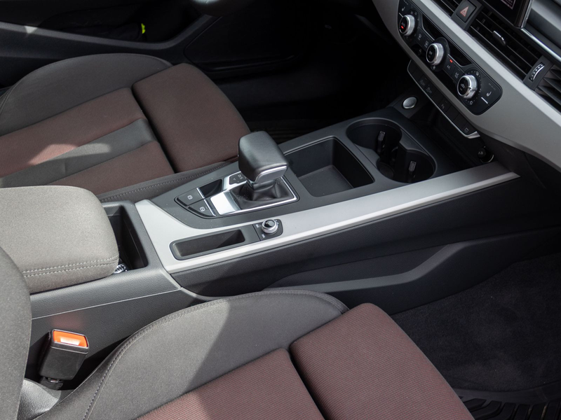 Audi A4 Advanced 35TDI Stronic Navi LED AHK GRA — photo 23
