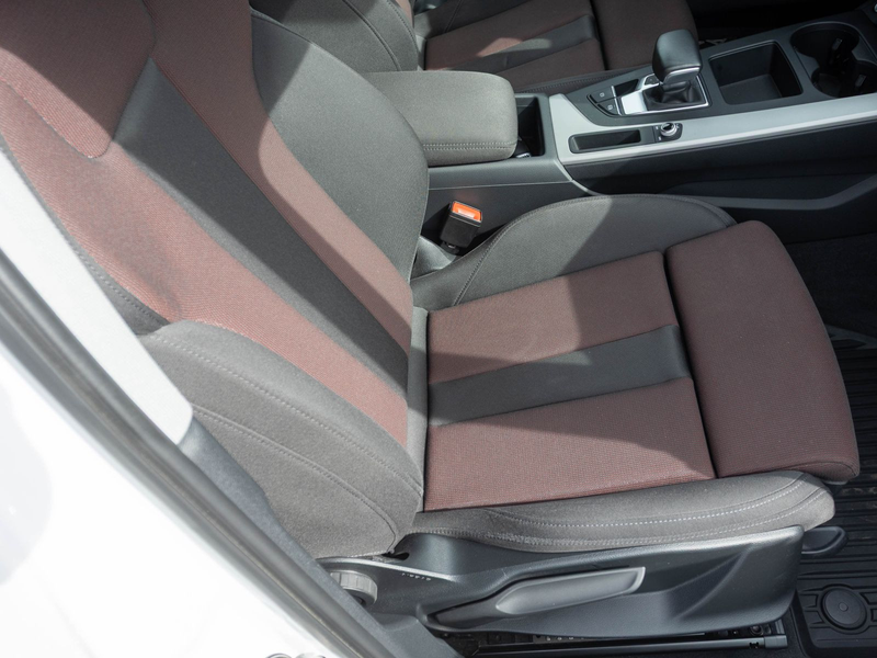 Audi A4 Advanced 35TDI Stronic Navi LED AHK GRA — photo 22