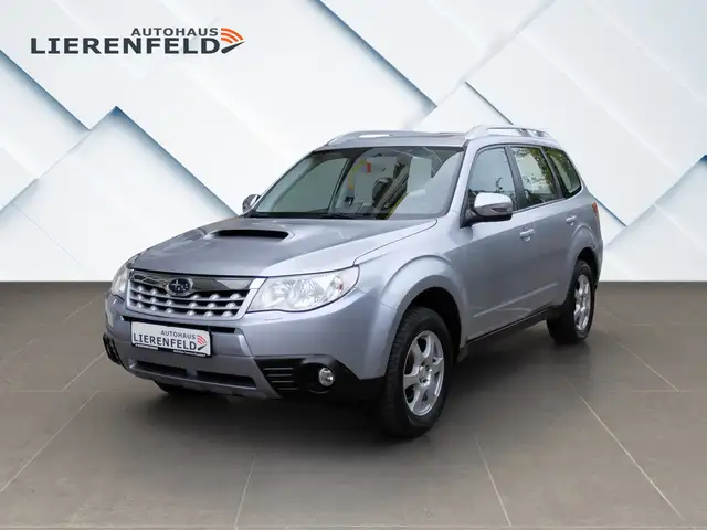 Subaru Forester 2.0 Diesel Edition nur 37 Tkm
