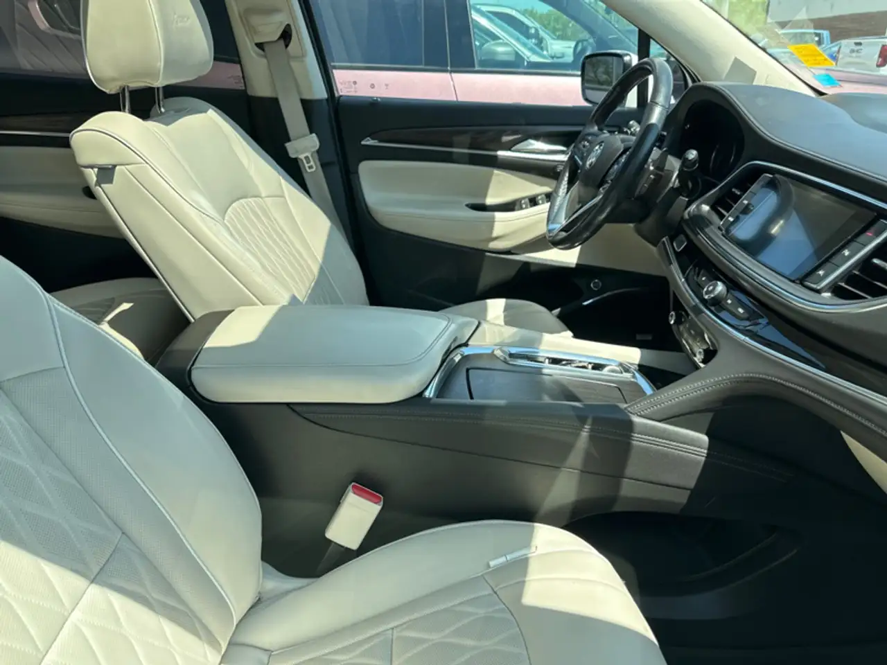 Buick Enclave fotografie Buick Enclave
