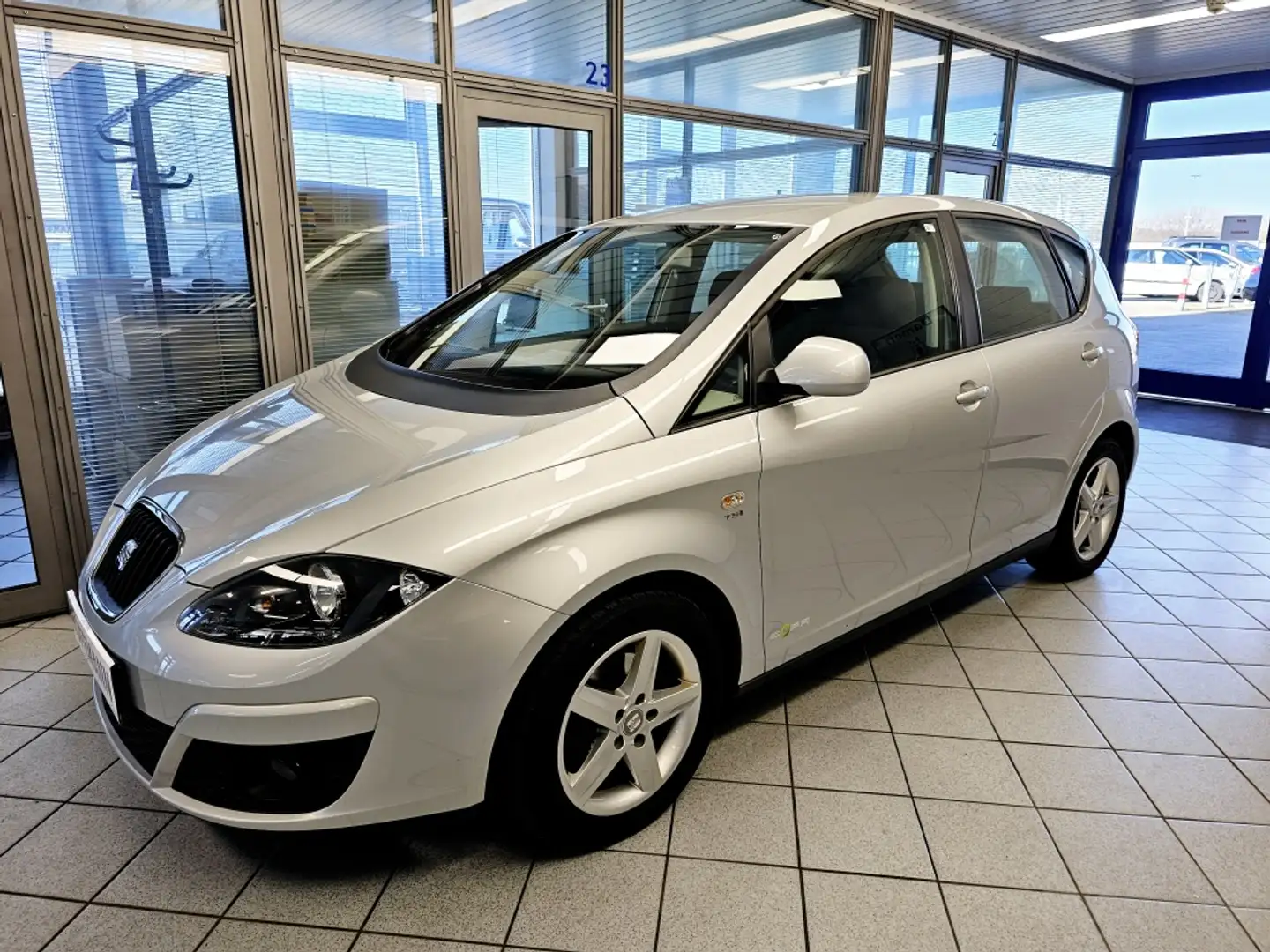 SEAT Altea Tüv 6-2027 Срібний - 2