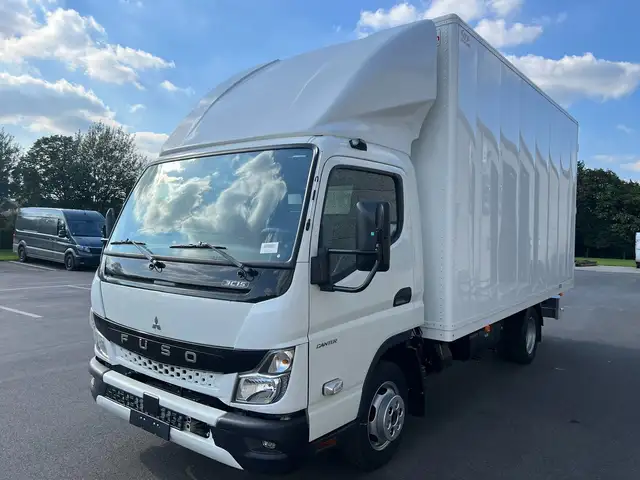 Mitsubishi Canter 3C15 3400 Meubelkast en trekhaak DEMOVOERTUIG !!!