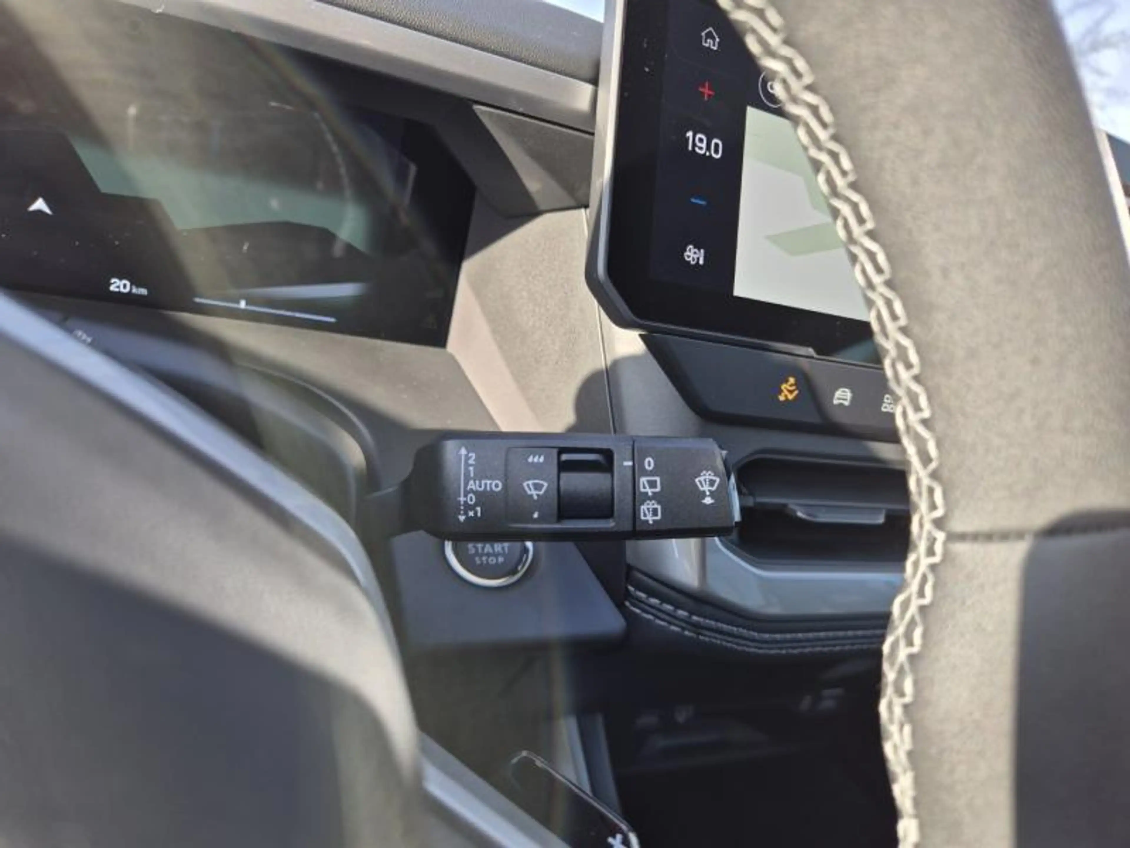 Jeep Compass 0KM FIRST EDITION/FULL OPTION FIRST EDITION — photo 15