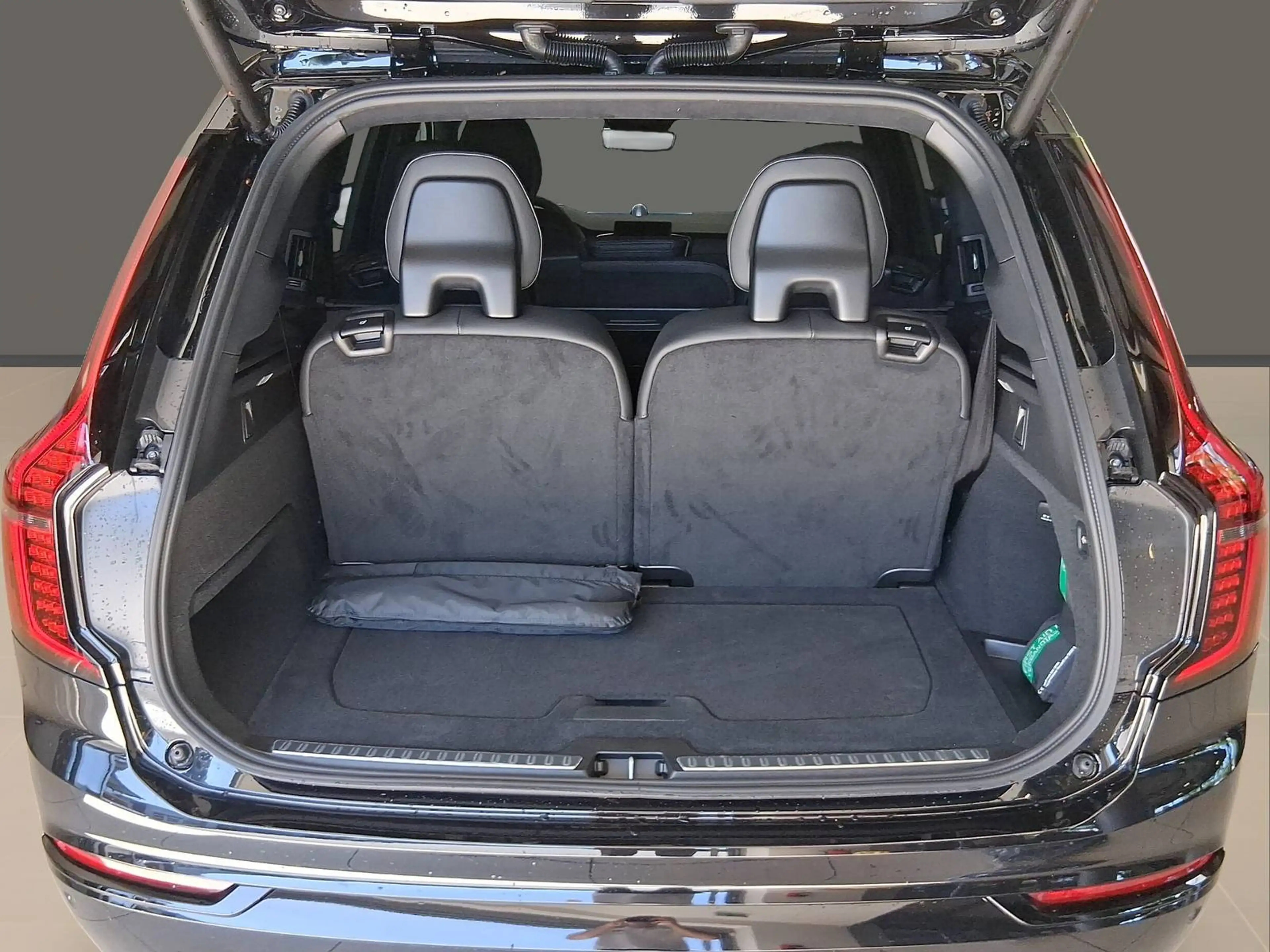 Volvo XC90 T8 AWD PHEV Black Edition Ultra AHK Bowers&Wilkins — photo 7