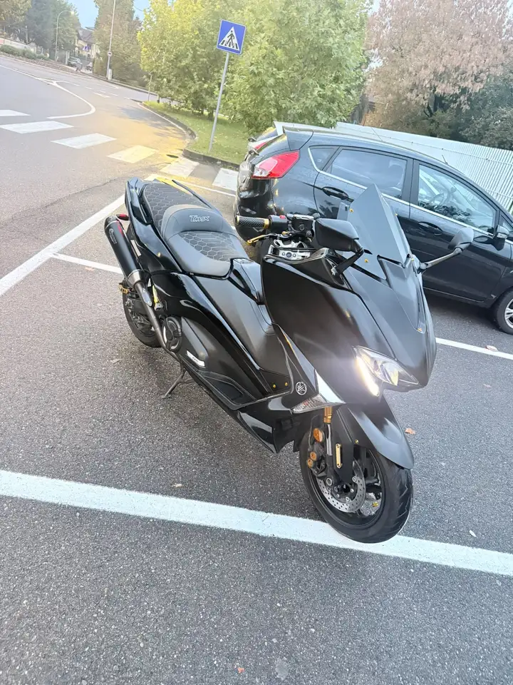 Yamaha Tmax 530