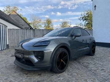 e-Macan 4 / 100 kWh /