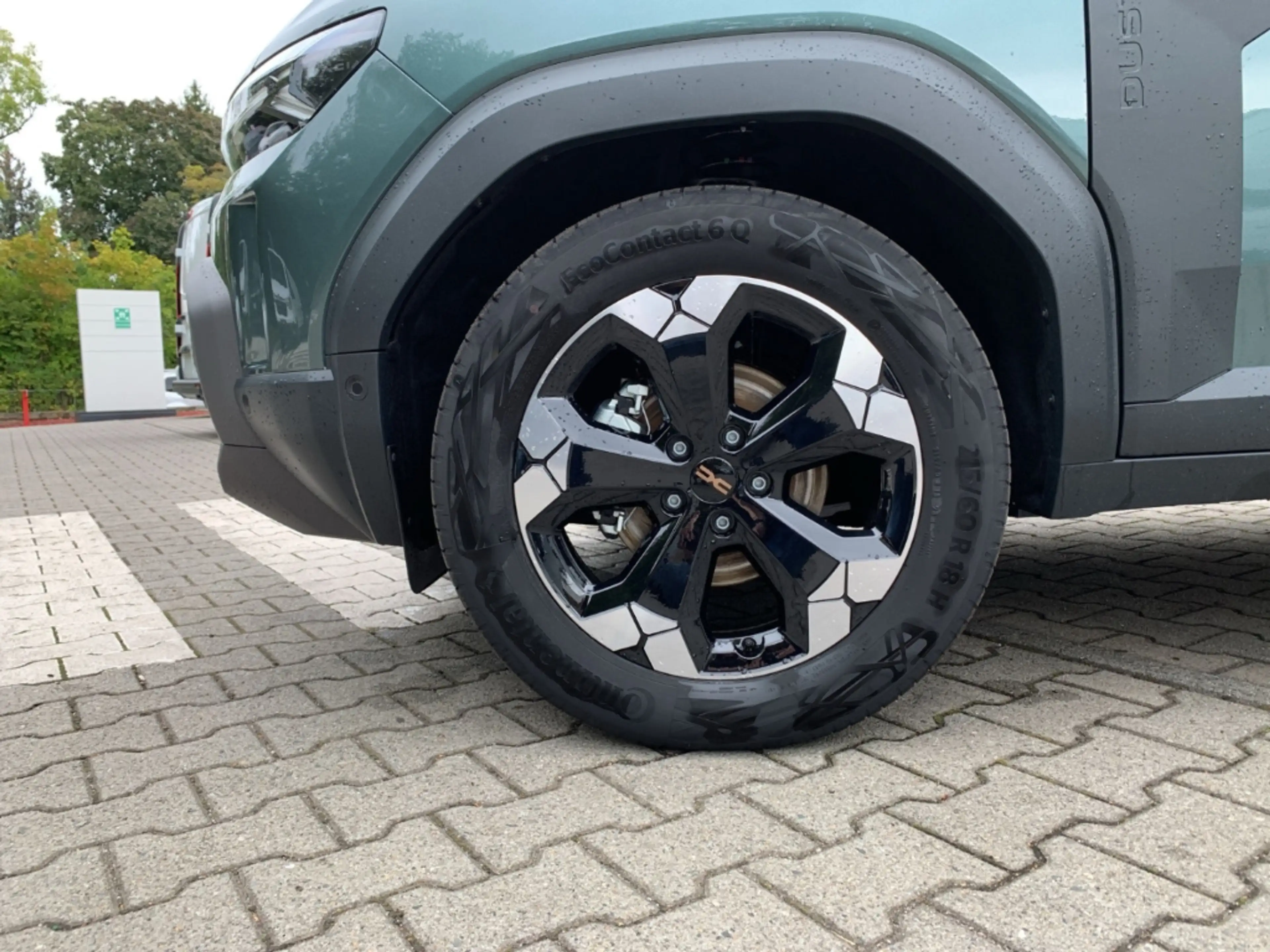 Dacia Duster EXTREME HYBRID 155 Extreme ACC+PDC+KAMERA+SHZ+NAV — photo 13