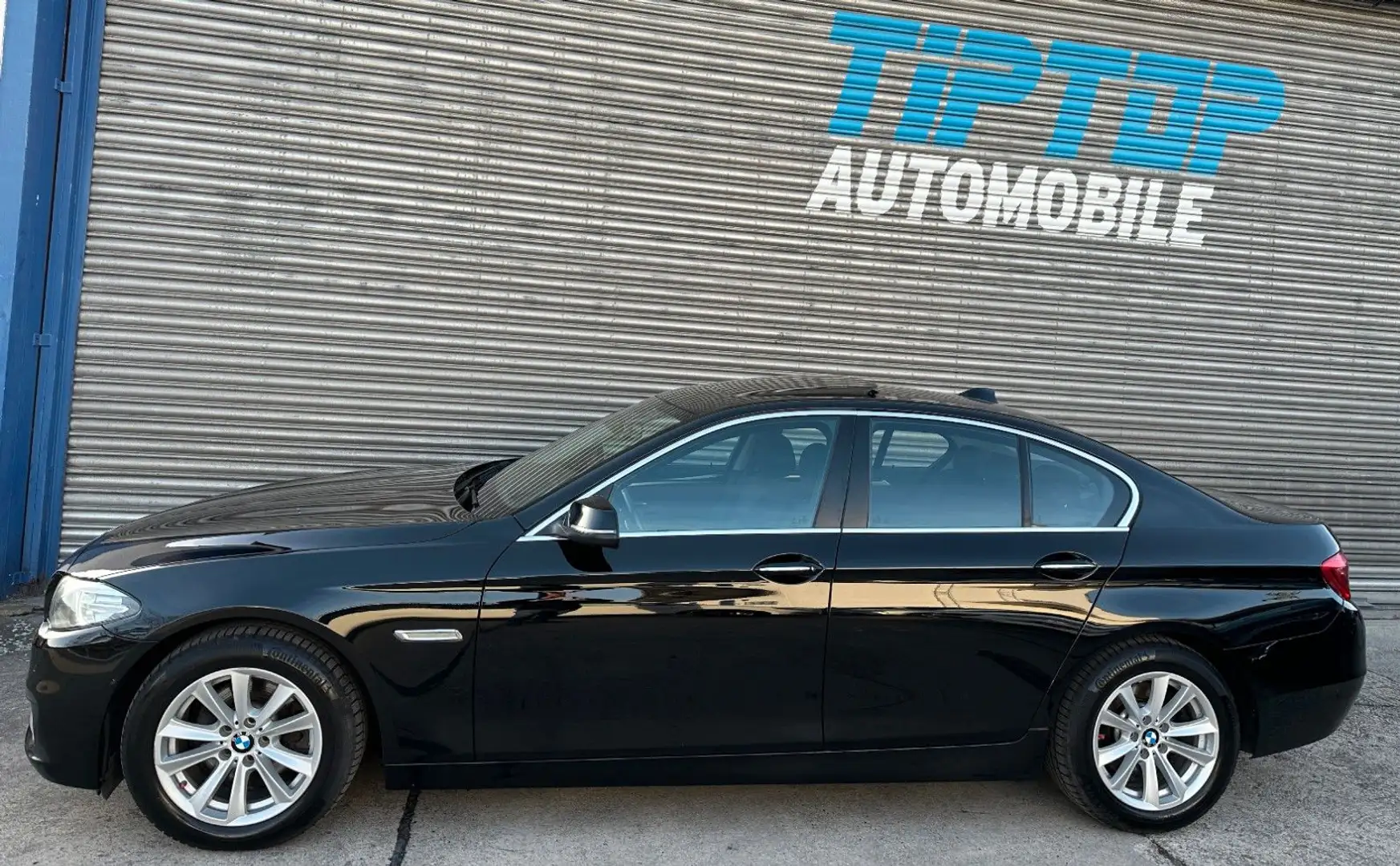 BMW 520 d xDrive*360°KAM*BI-XEN*NAVI*STANDHEIZ*ALLRA Negru - 2