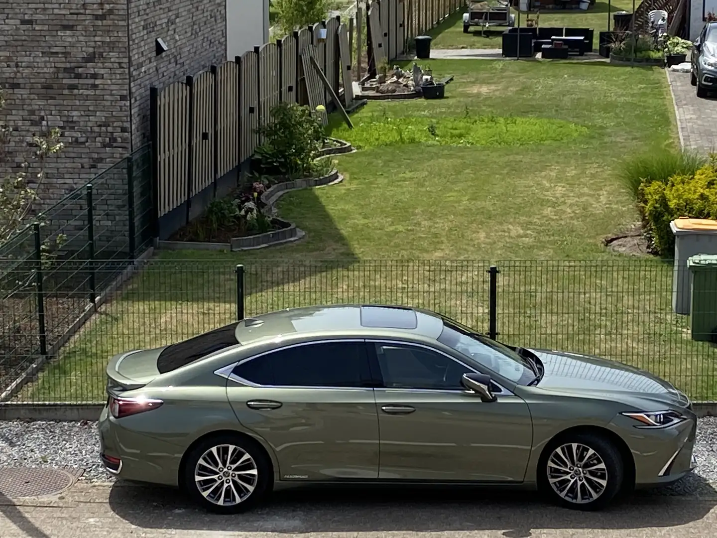 Lexus ES 300 300h Luxury Line - 1