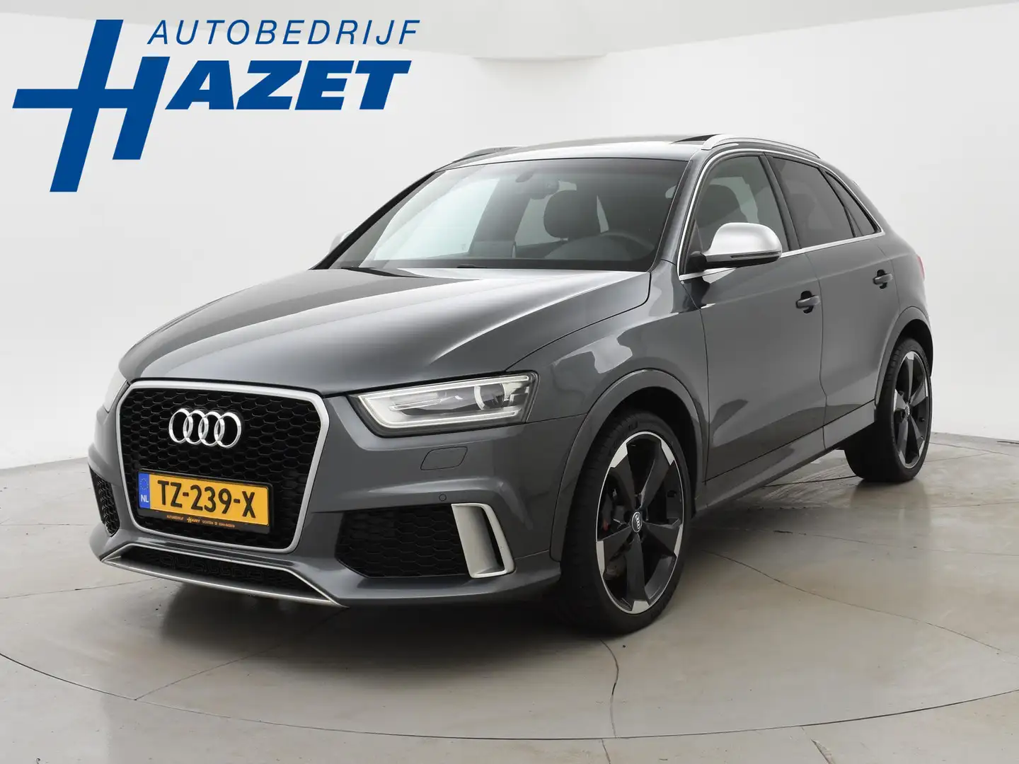 Audi Q3 2.5 TFSI RSQ3 310 PK QUATTRO + PANORAMA / 20 INCH Grijs - 1