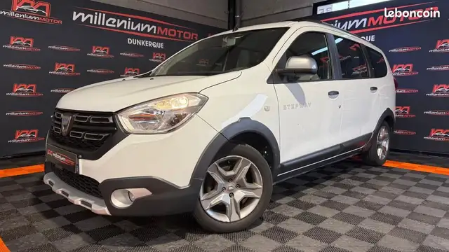 Dacia Lodgy stepway 1.3 tce 130 cv 7 places garantie 6 mois