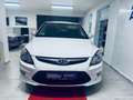 Hyundai i30 Classic*Finanzierung+Garantie+Tüv+Inspektion* Weiß - thumbnail 3