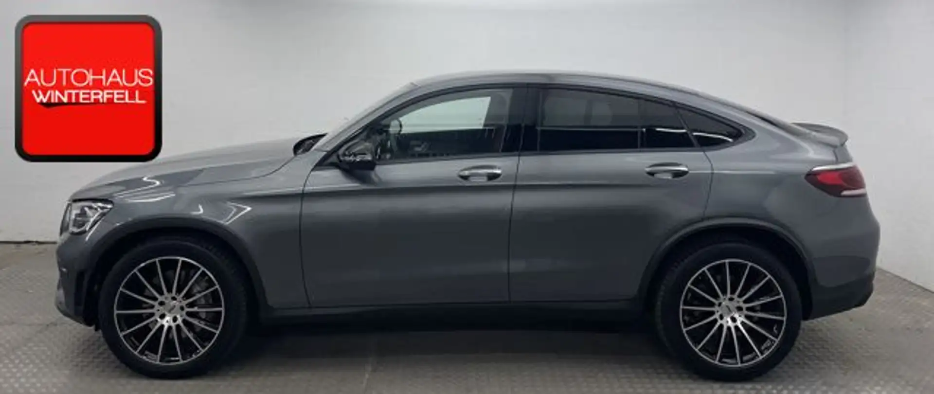 Mercedes-Benz GLC 400 d Coupe 4M AMG NIGHT DIGITAL+MEMO+360+ Šedá - 2
