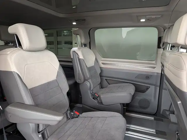 Volkswagen T7 Multivan T7 **Multivan ÜH 1,5 TSI eHybrid PHEV Style DSG... Ansicht 22