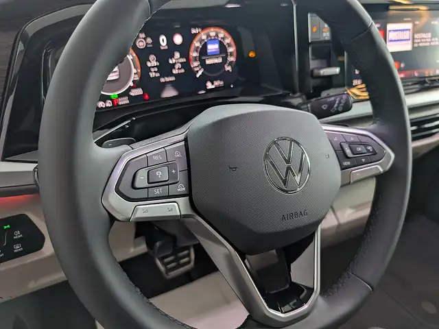 Volkswagen T7 Multivan T7 **Multivan ÜH 1,5 TSI eHybrid PHEV Style DSG... Ansicht 14