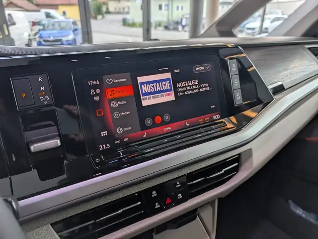 Volkswagen T7 Multivan T7 **Multivan ÜH 1,5 TSI eHybrid PHEV Style DSG... Ansicht 13